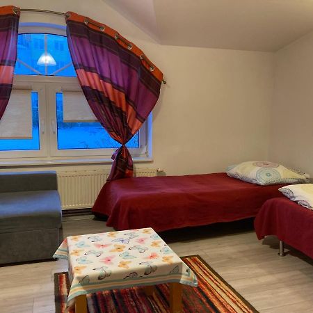 Lesniczowka Pokoje Goscinne Gdynia Buitenkant foto