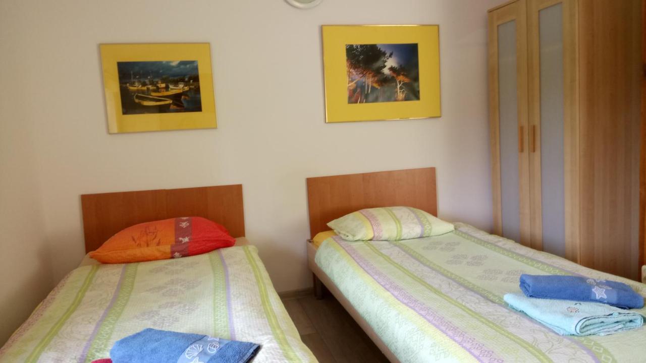 Lesniczowka Pokoje Goscinne Gdynia Buitenkant foto